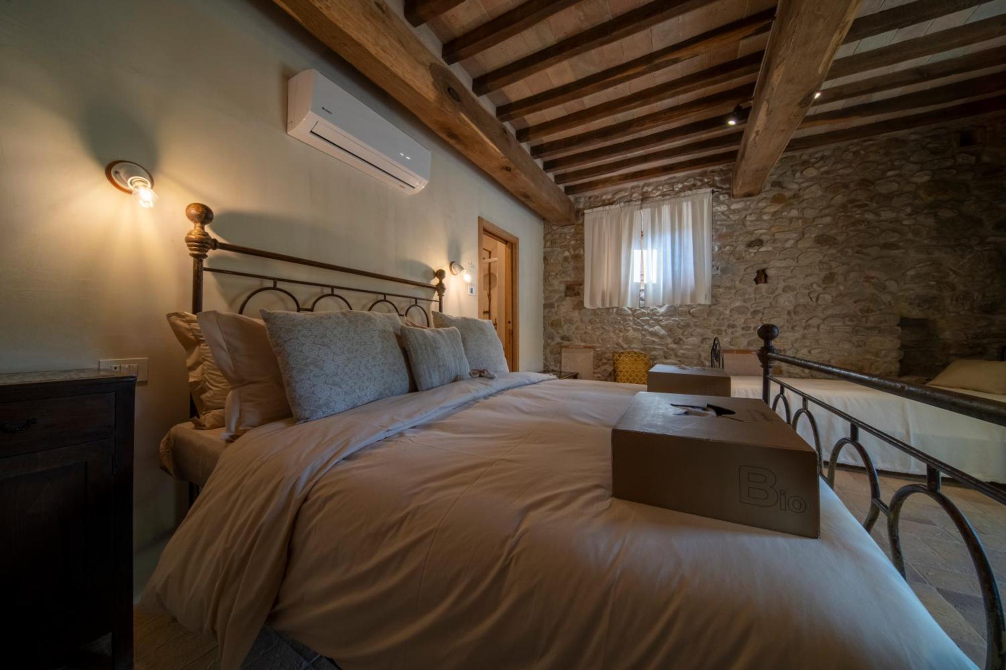 Agriturismo Podere Tovari Anghiari Exterior photo