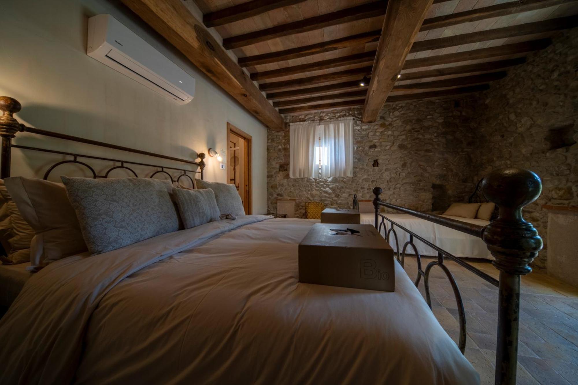 Agriturismo Podere Tovari Anghiari Exterior photo