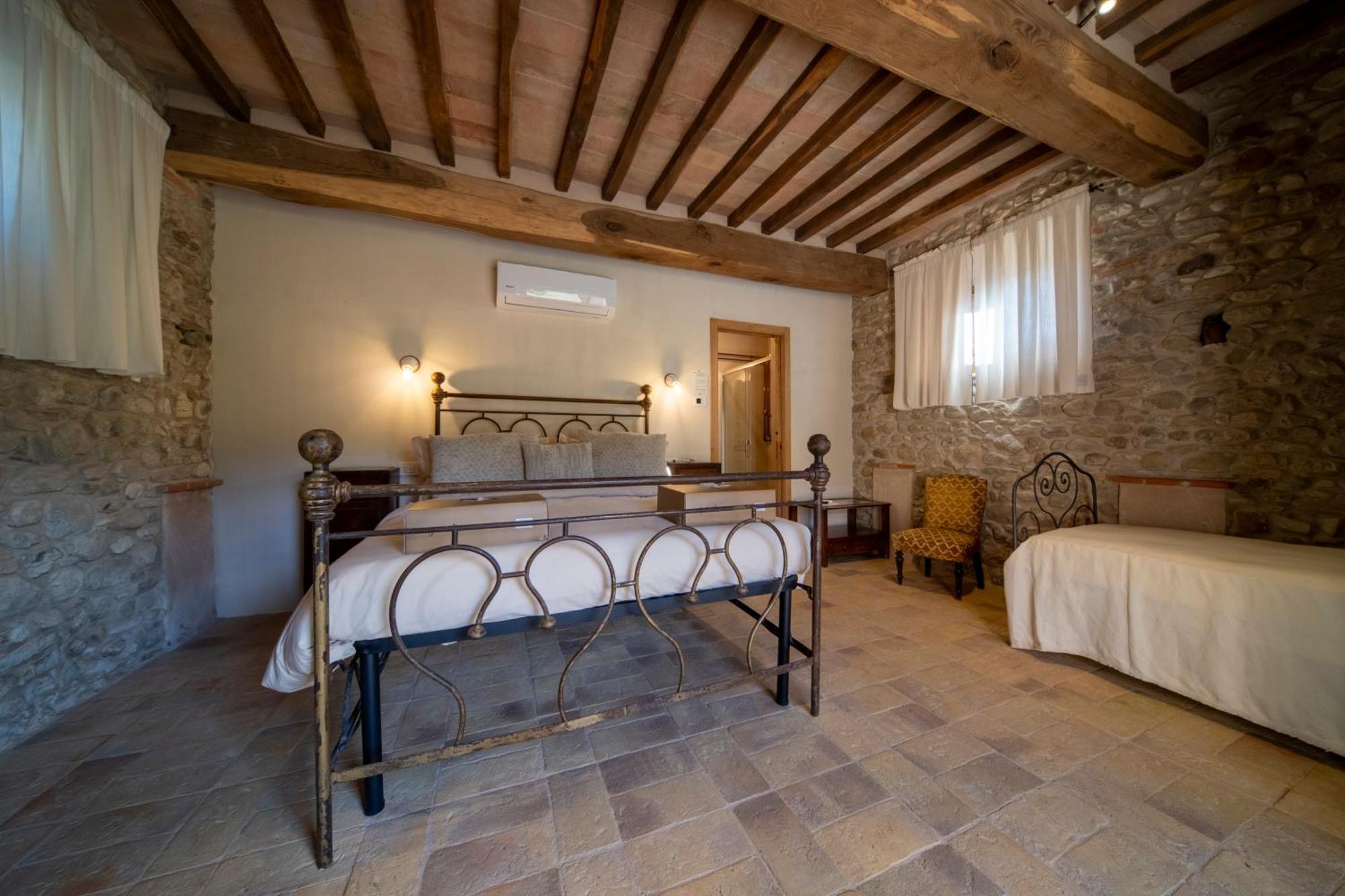 Agriturismo Podere Tovari Anghiari Exterior photo
